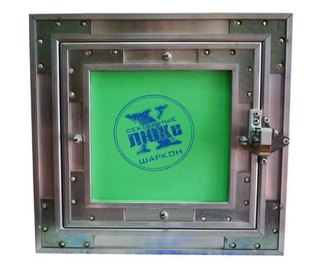 Люк алюминиевый под покраску (уголок) 400х400